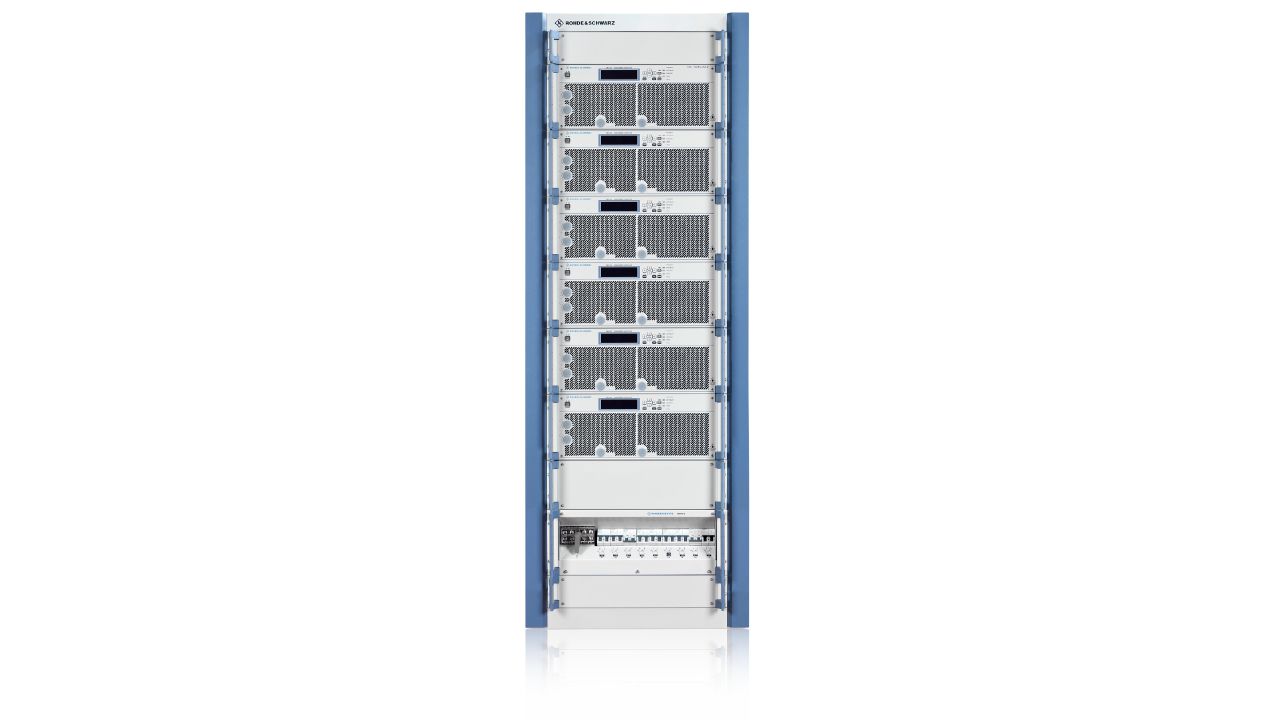 R&S®BBA130 寬頻放大器（80 MHz – 6 GHz，22 W – 13 kW） 角度 2