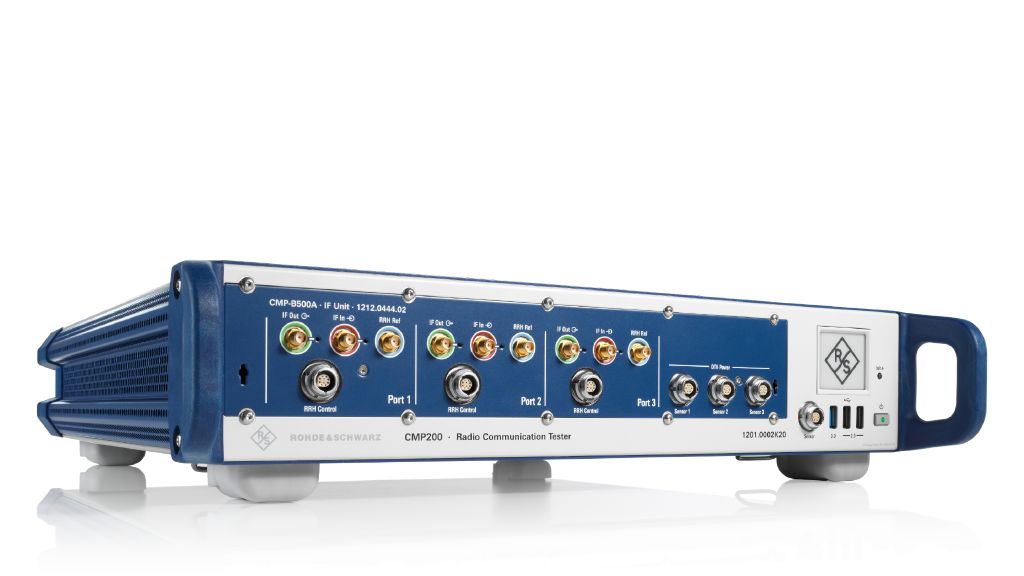 R&SCMP200 mmWave 無線通訊測試儀（IF 6 – 20 GHz，並行多 DUT 測試） 角度 3