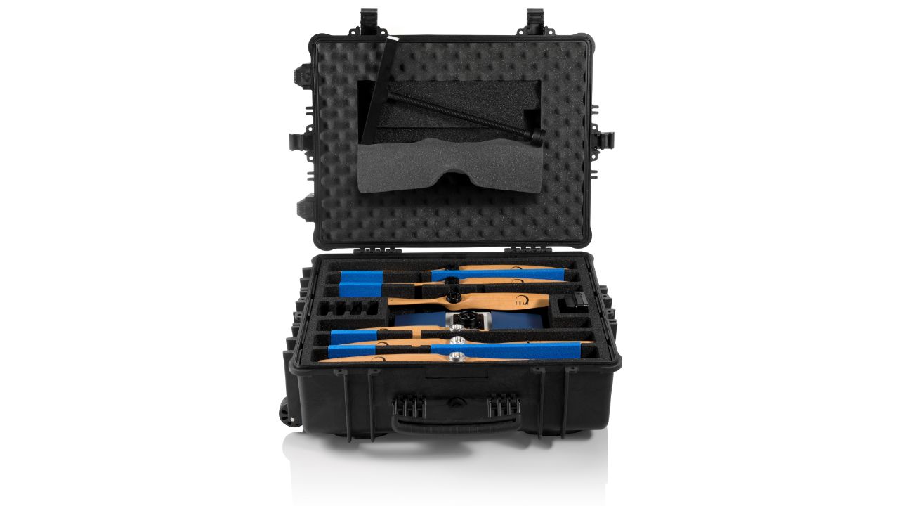 R&SEVSD1000 VHF / UHF 航空導航與無人機 (UAV) 機載分析儀（70 – 410 MHz）