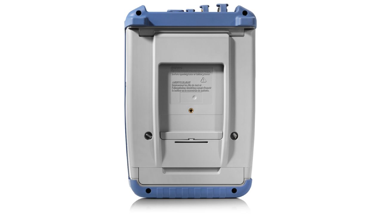 R&S®FPH 手持式頻譜分析儀（Spectrum Rider，5 kHz – 44 GHz） 角度 4