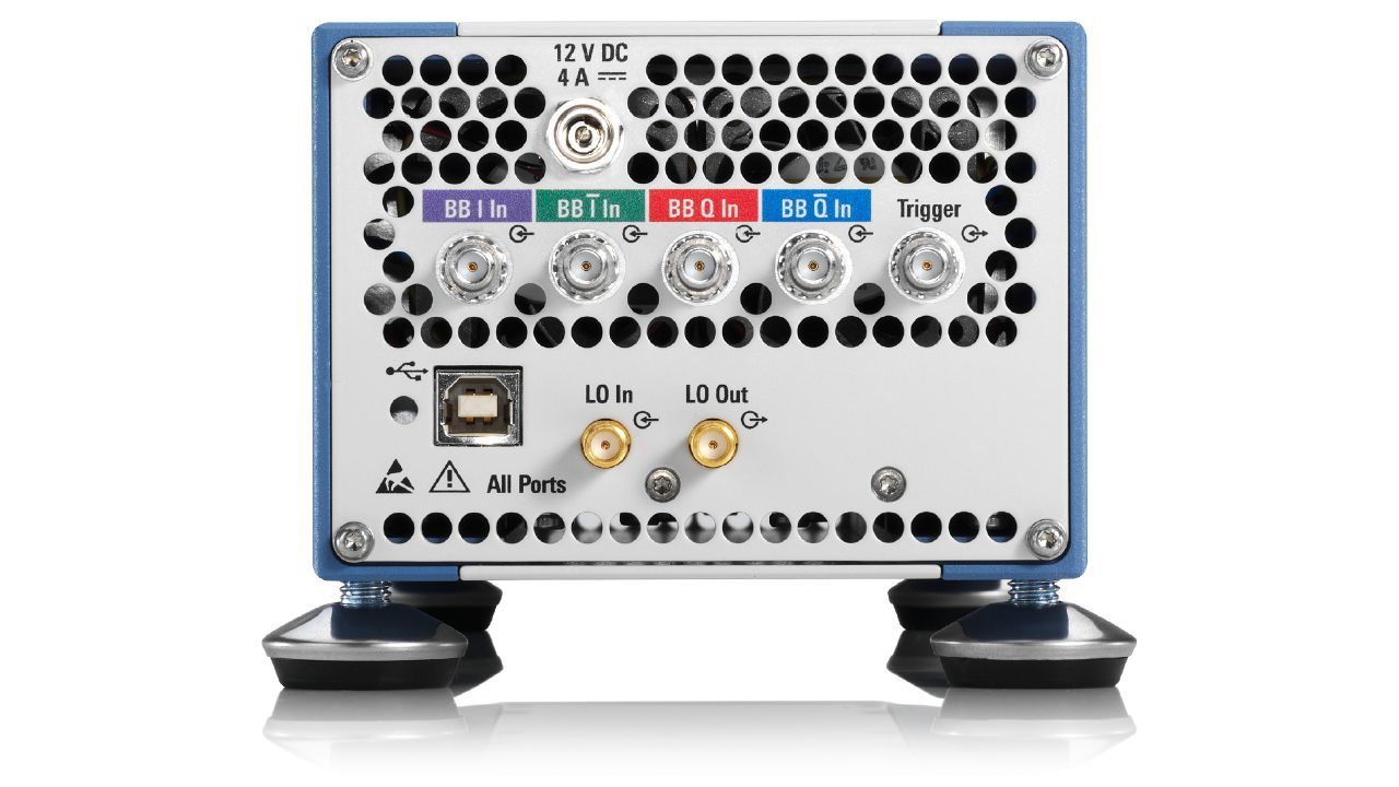 R&SSZU100A I/Q 升頻器（V-band 60 GHz） 角度 3