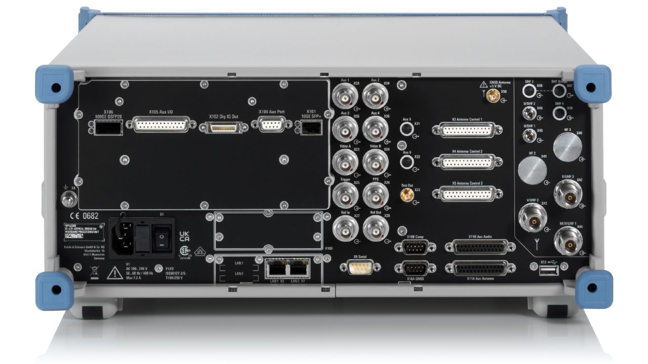 R&S®WPU2000 寬頻訊號處理單元（8 kHz – 40 GHz，即時頻寬最高 2 GHz） 角度 4